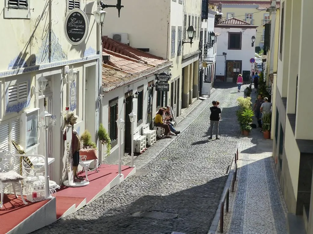 Shearwaternest Apartment Al Funchal
